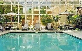 Belle Of Baton Rouge Casino Hotel 3*